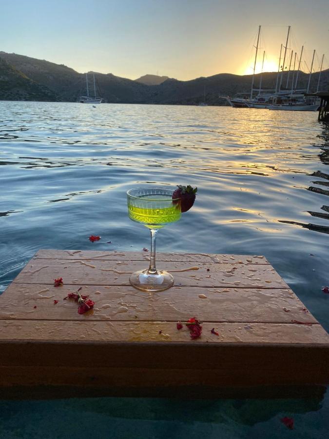 Melisa Hotel Bozburun Buitenkant foto